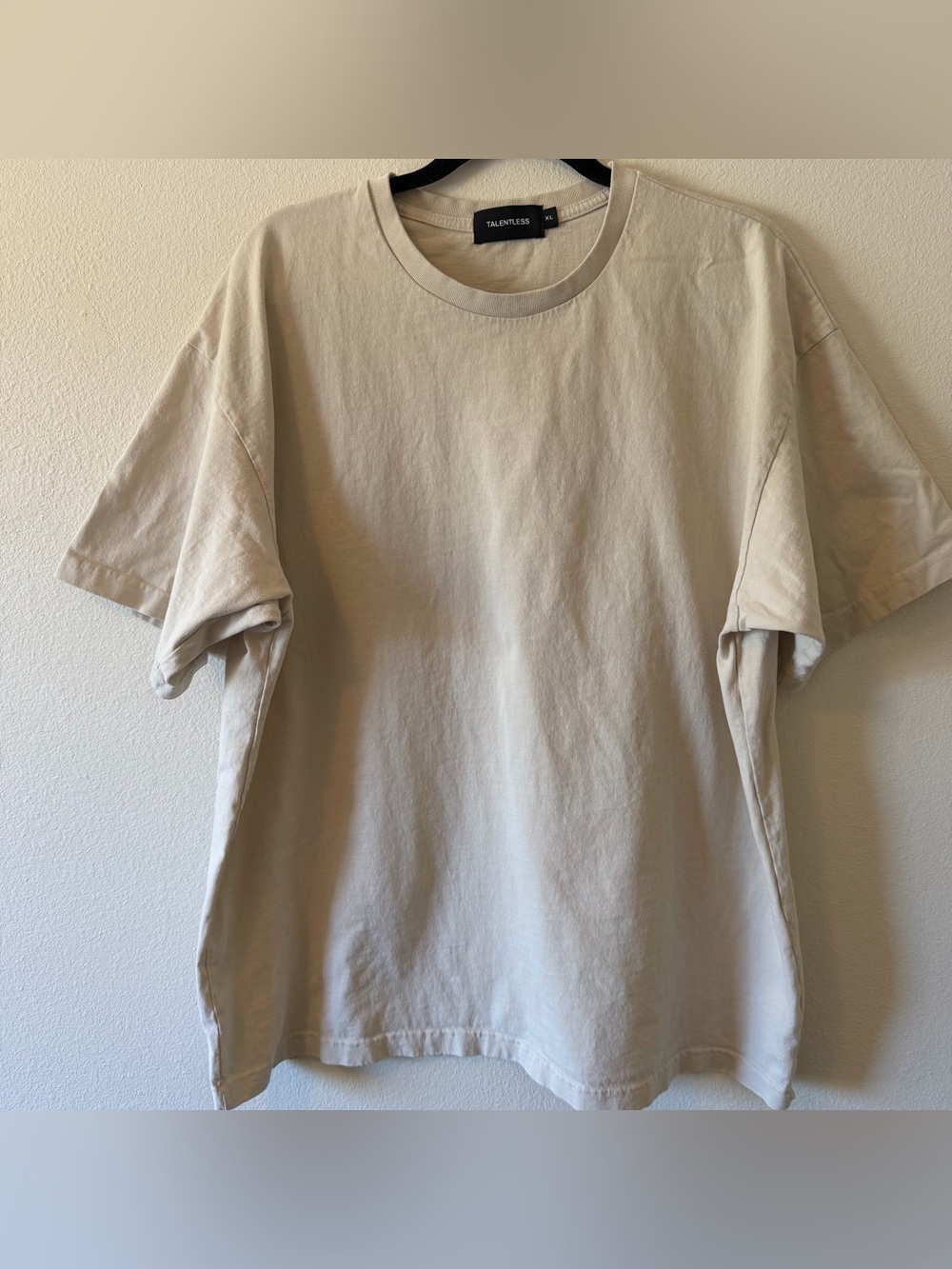 TALENTLESS Men’s Drop Shoulder Short Sleeve T Shirt Size XL Color Bone